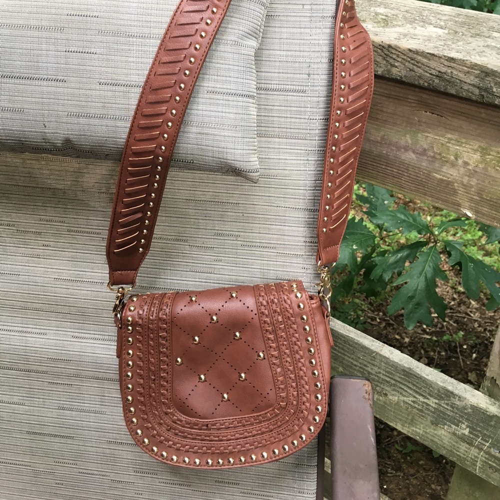 EIGHT by Under One Sky brown saddle bag vegan NWOT